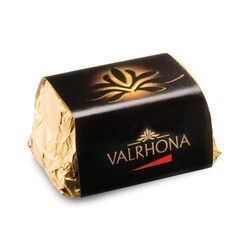 Alte schwarze Verpackung der Lingot von Valrhona.